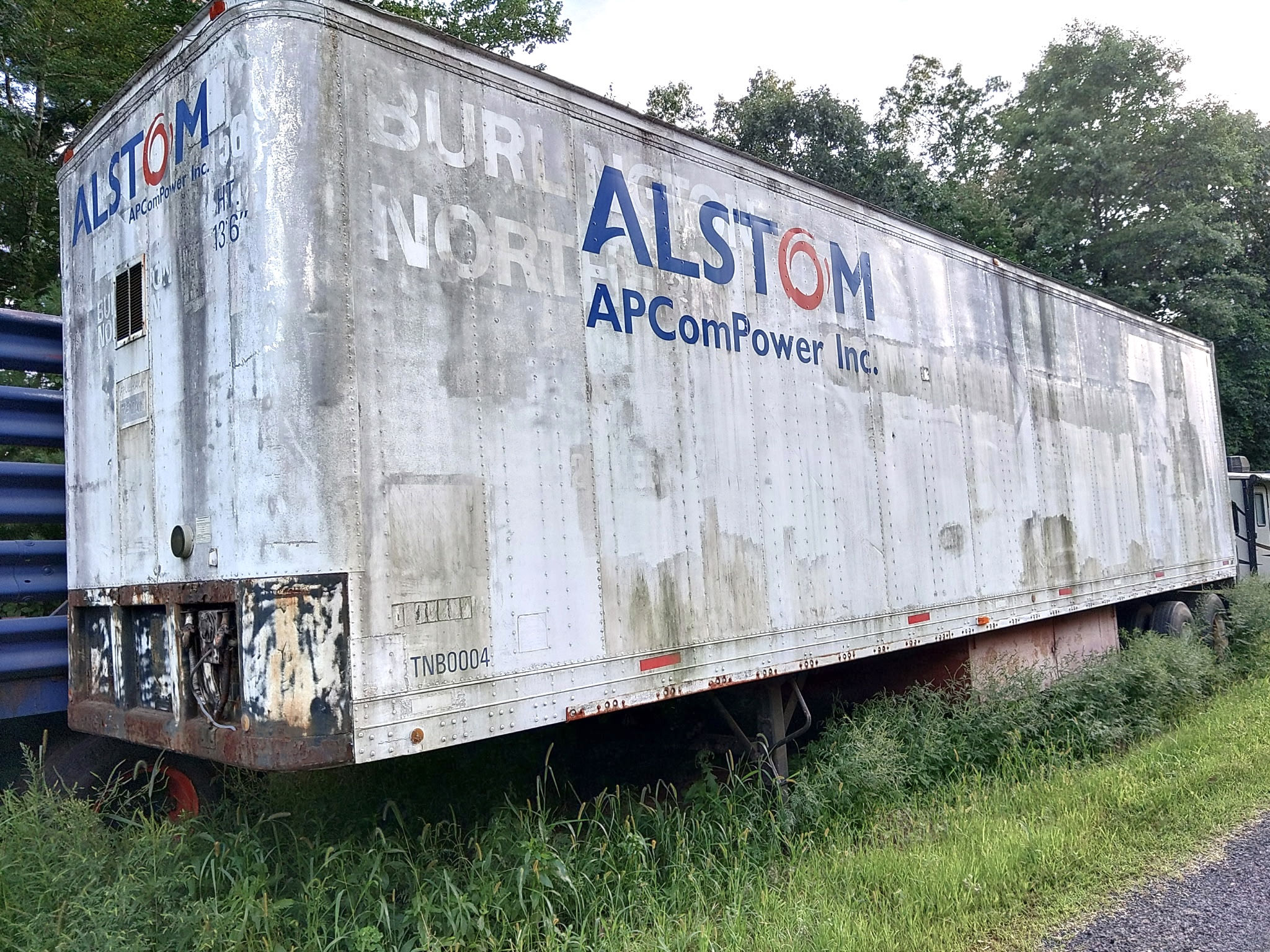 45’ FREUEHOFF Portable Tool/Supply Trailer For Construction/ Work Site