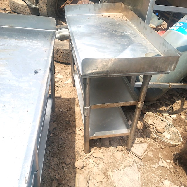 STAINLESS STEEL FOOD PREP TABLES. STAINLESS STEEL FOOD PREP TABLES.